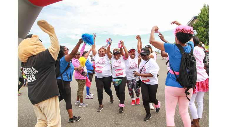 2019 Sista Strut Philadelphia Finish Line Photos. Photo: iHeartMedia Philly/Tricia Gdowik