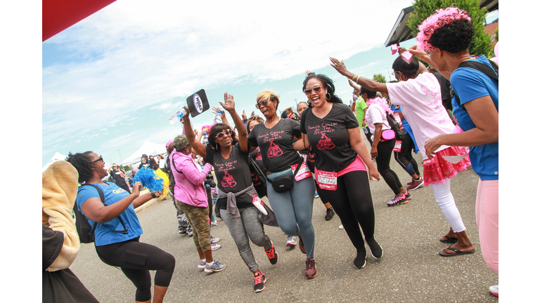 2019 Sista Strut Philadelphia Finish Line Photos. Photo: iHeartMedia Philly/Tricia Gdowik