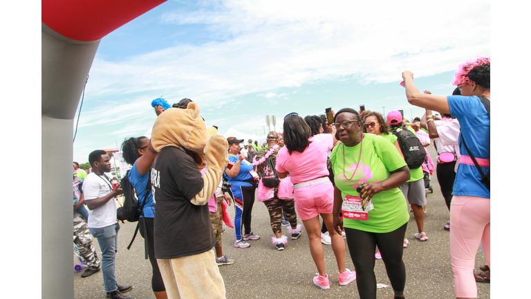 2019 Sista Strut Philadelphia Finish Line Photos. Photo: iHeartMedia Philly/Tricia Gdowik