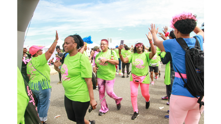 2019 Sista Strut Philadelphia Finish Line Photos. Photo: iHeartMedia Philly/Tricia Gdowik