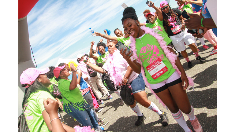 2019 Sista Strut Philadelphia Finish Line Photos. Photo: iHeartMedia Philly/Tricia Gdowik