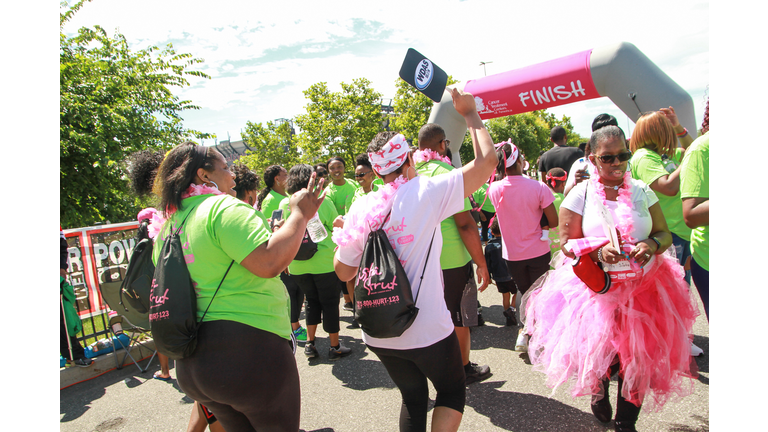 2019 Sista Strut Philadelphia Finish Line Photos. Photo: iHeartMedia Philly/Tricia Gdowik