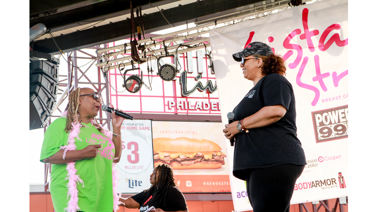 Patty Jackson welcomes Desiree Atkins of Forman Mills at our 2019 Sista Strut Philadelphia. Photo: iHeartMedia Philly/Tricia Gdowik