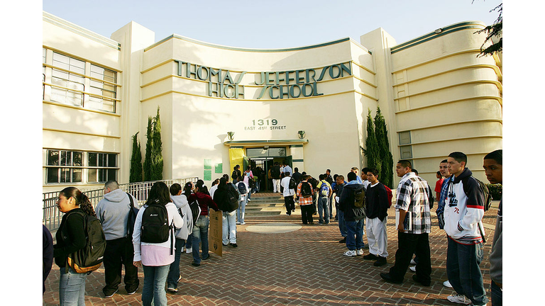 Los Angeles School Tries To Fight Campus Violence