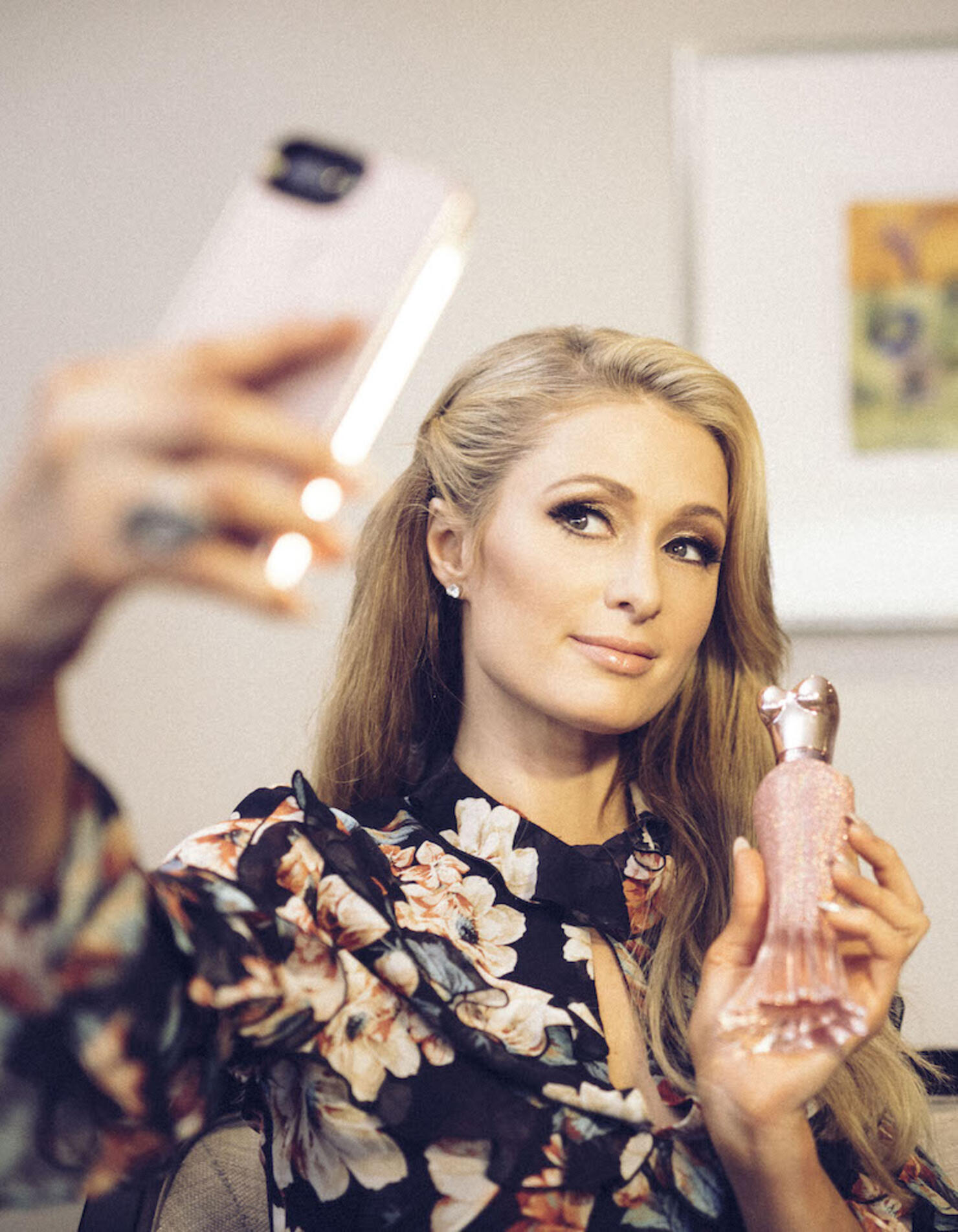Paris Hilton Launches Ros√© Rush Fragrance in Australia: An Alternative View