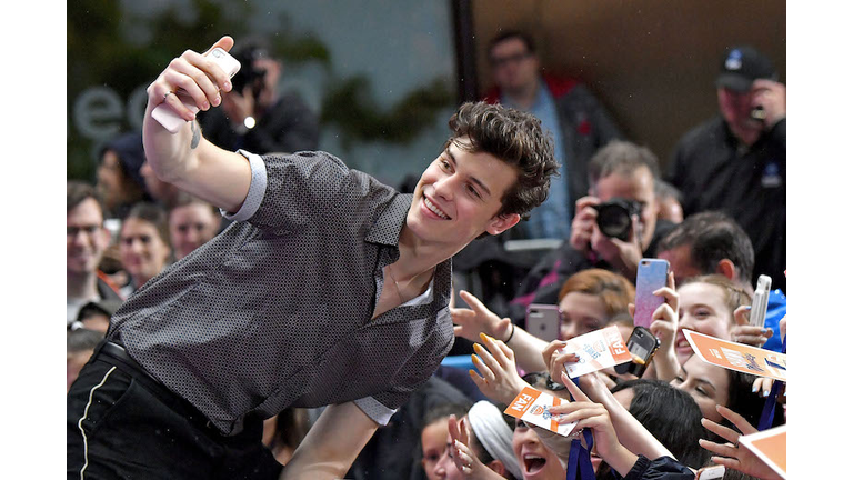 Shawn Mendes Perform's On NBC's "Today"