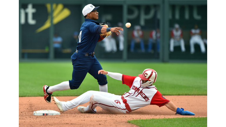 Minnesota Twins v Kansas City Royals