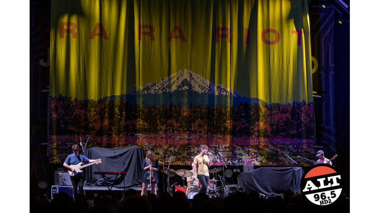 Third Eye Blind at WaMu Theater with Jimmy Eat World and Ra Ra Riot