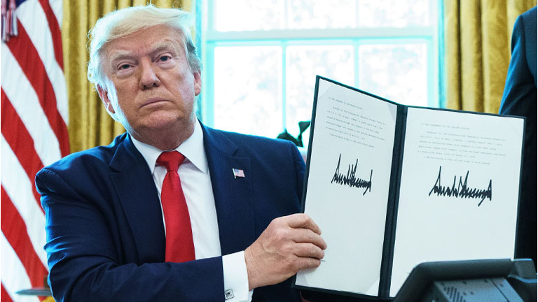 US-POLITICS-TRUMP-IRAN-SANCTION