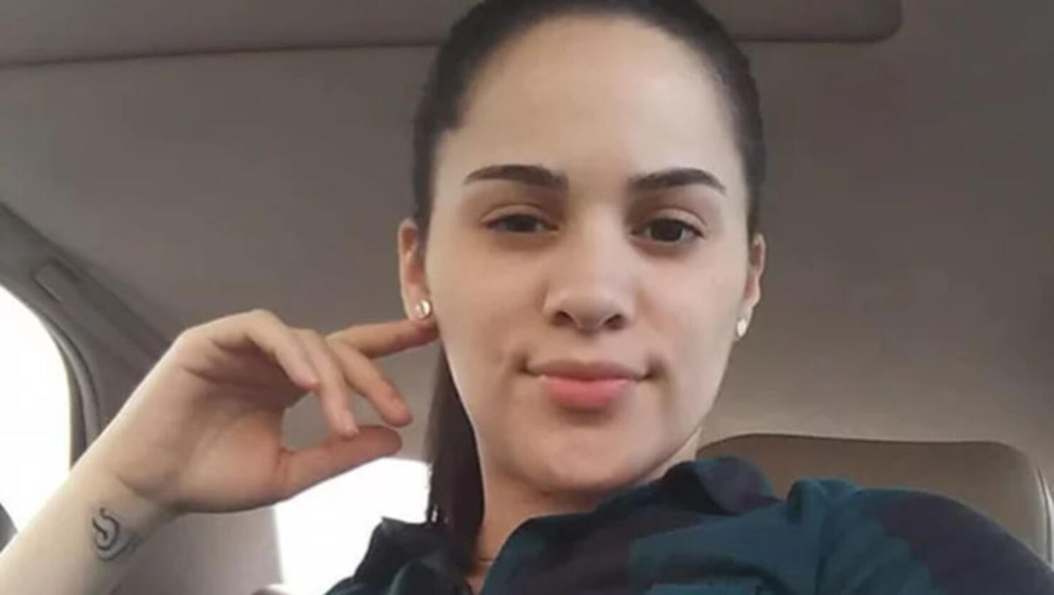 Amanda Rameriez, 27