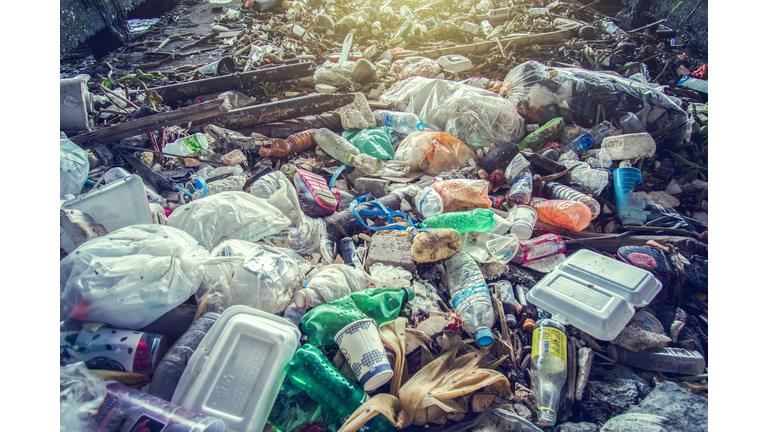 Garbage, pollution, Global warming