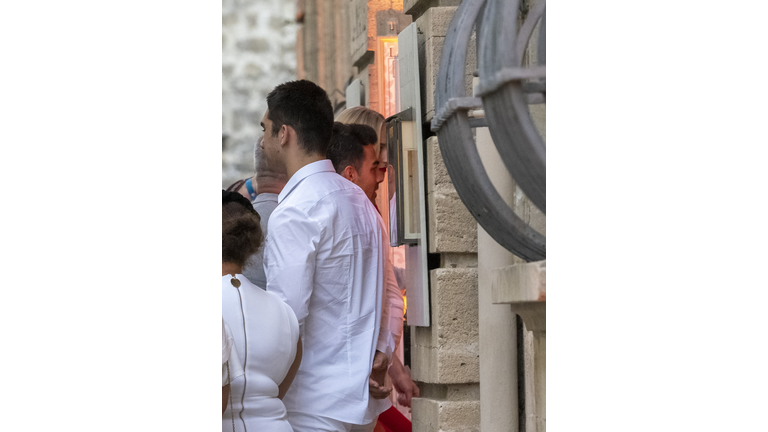 Sophie Turner And Joe Jonas' Dinner Party : Outside Arrivals In Avignon