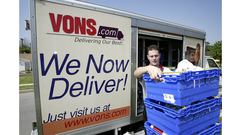 Vons Resumes Deliveries Stopped During Supermarket Strike