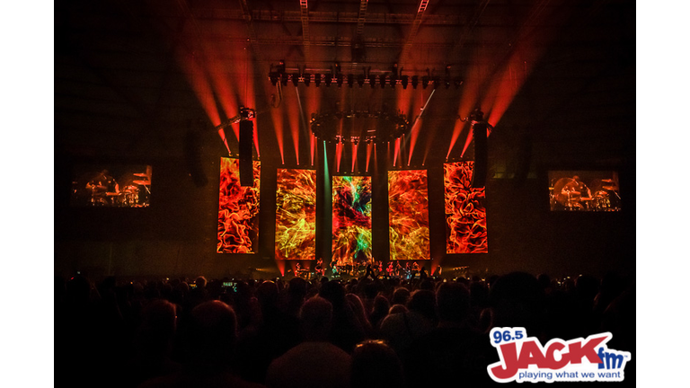 Jeff Lynne’s ELO at the Tacoma Dome with Dhani Harrison