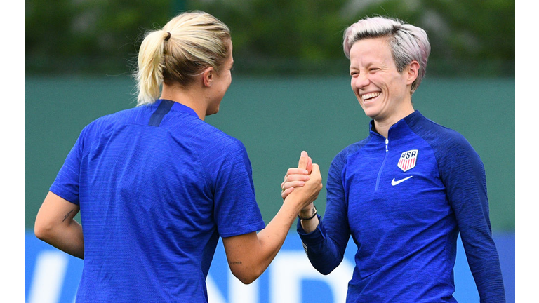 FBL-WC-2019-WOMEN-USA-TRAINING