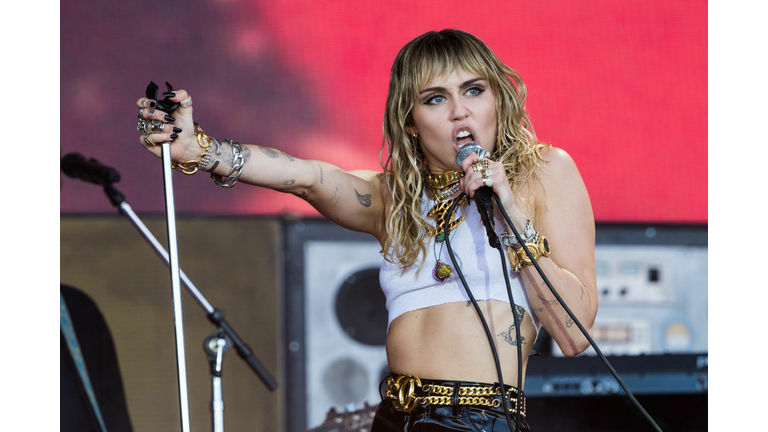 Miley Cyrus - Glastonbury Festival 2019 - Day Five