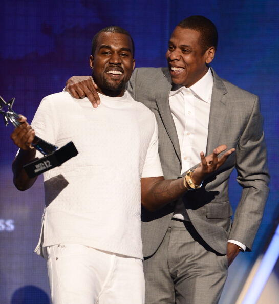 Kanye West Fans Think He Apologized To Jay Z In His New Track "Brothers" - Thumbnail Image