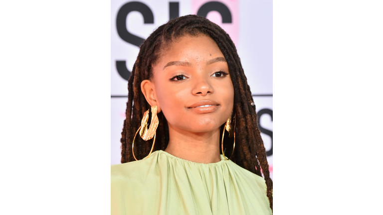 Halle Bailey at 2018 American Music Awards - Arrivals