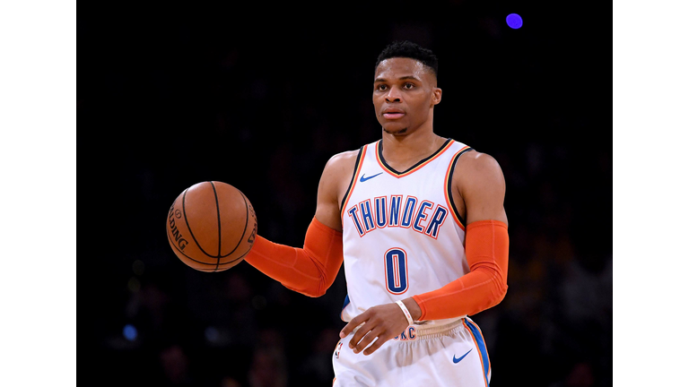 Oklahoma City Thunder v Los Angeles Lakers