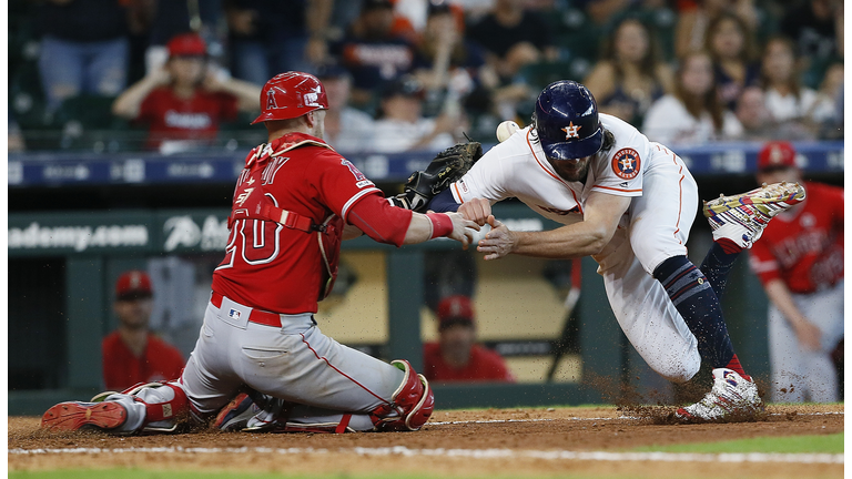 Los Angeles Angels of Anaheim v Houston Astros