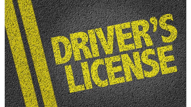 Parents in Iowa Can Now Give Driver’s Permit Tests Due to Covid  