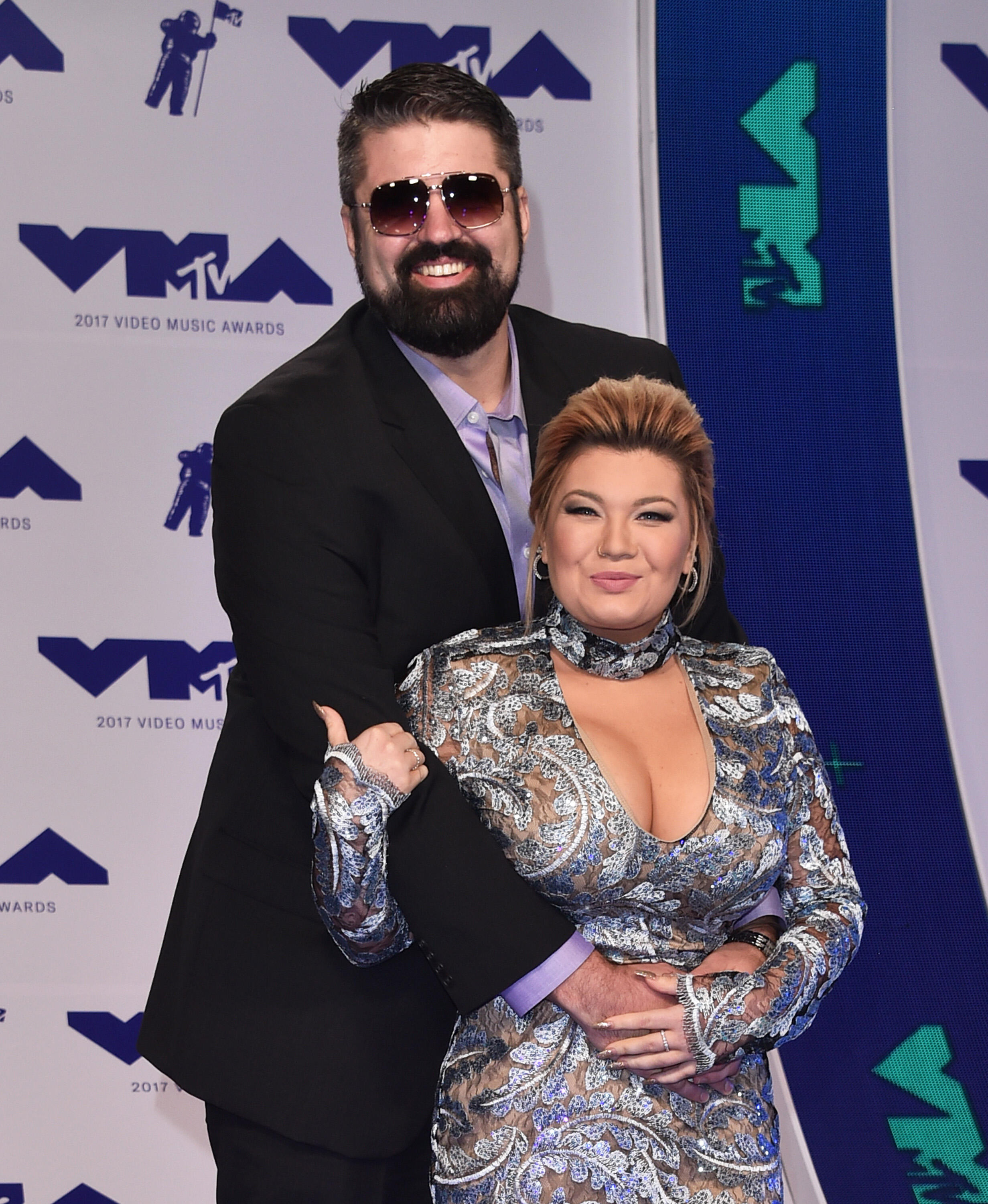 Amber Portwood Wielded Machete At Boyfriend, Loses Right To See Son - Thumbnail Image