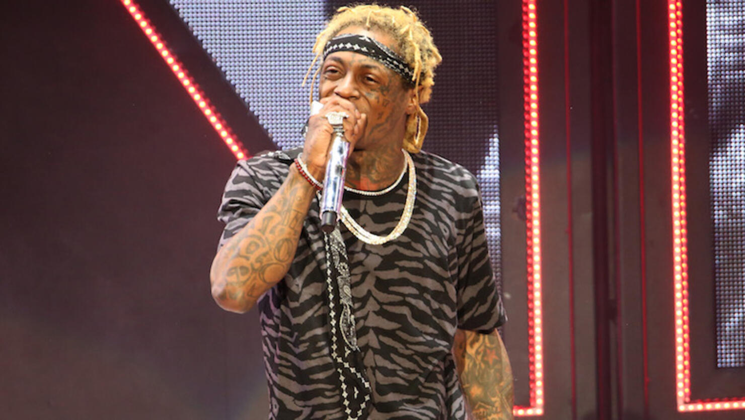Blink-182 & Lil Wayne In Concert - Holmdel, NJ