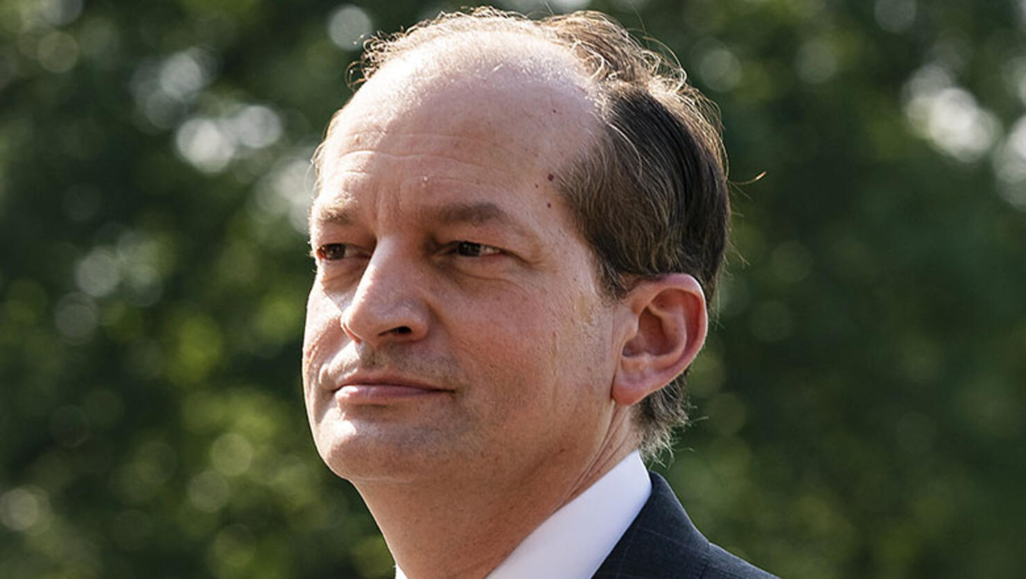 Labor Chief Acosta Resigns After Furor Over Epstein Sex Inquiry