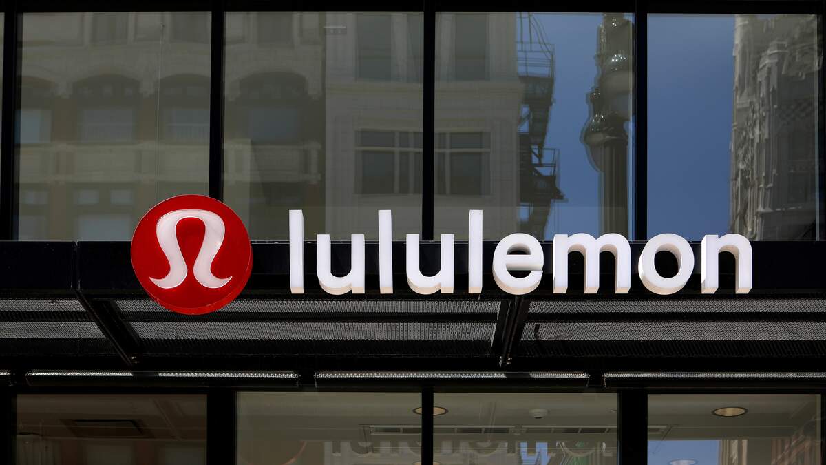 Lululemon Launches 'Experiential Store' With Restaurant And Bar