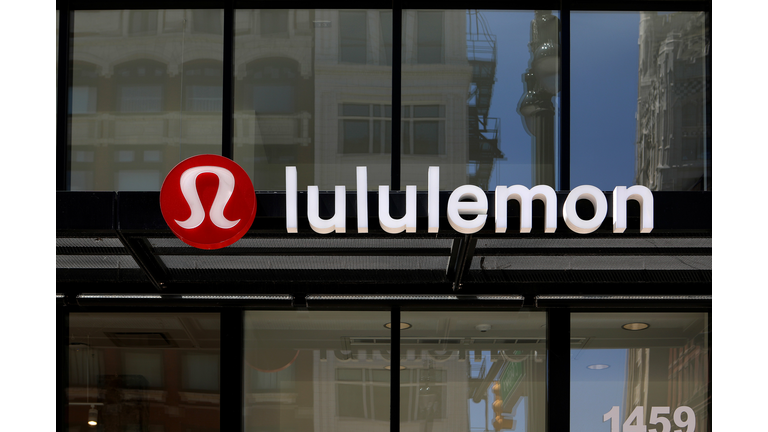 Meditation, lululemon Lincoln Park Experiential Store