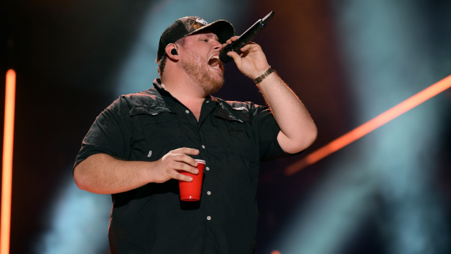 Watch Luke Combs' Live Performance Of Unreleased Song, 'Reasons' iHeart