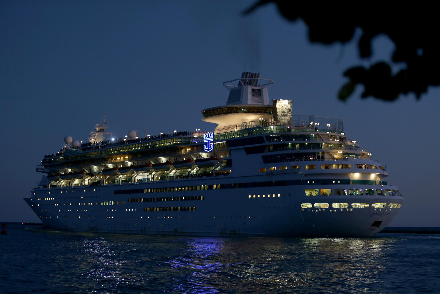 Royal Caribbean Cruises Reports Quarterly Earnings