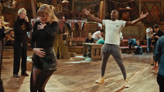 Taylor Swift, Idris Elba Rehearse Dance Scene In First Look At 'Cats'