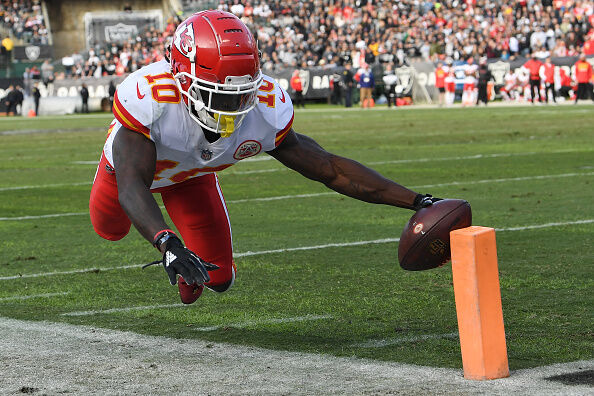 Kansas City Chiefs v Oakland Raiders