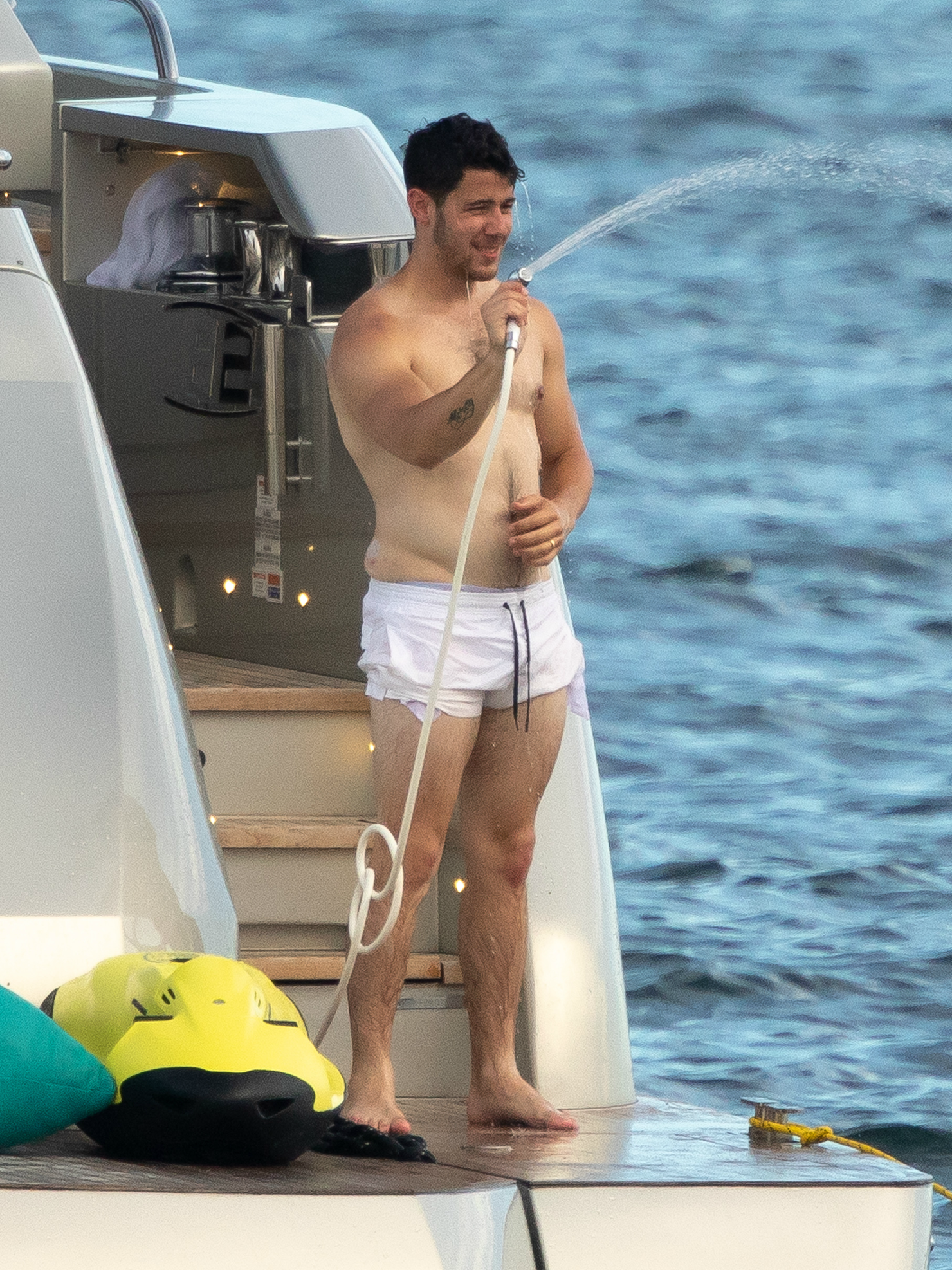 Twitter Is Thirsting Real Hard Over Nick Jonas' 'Dad Bod.