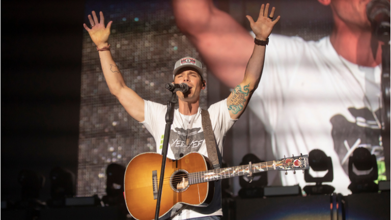Granger Smith Demonstrates The Healing Power Of Music In New Video