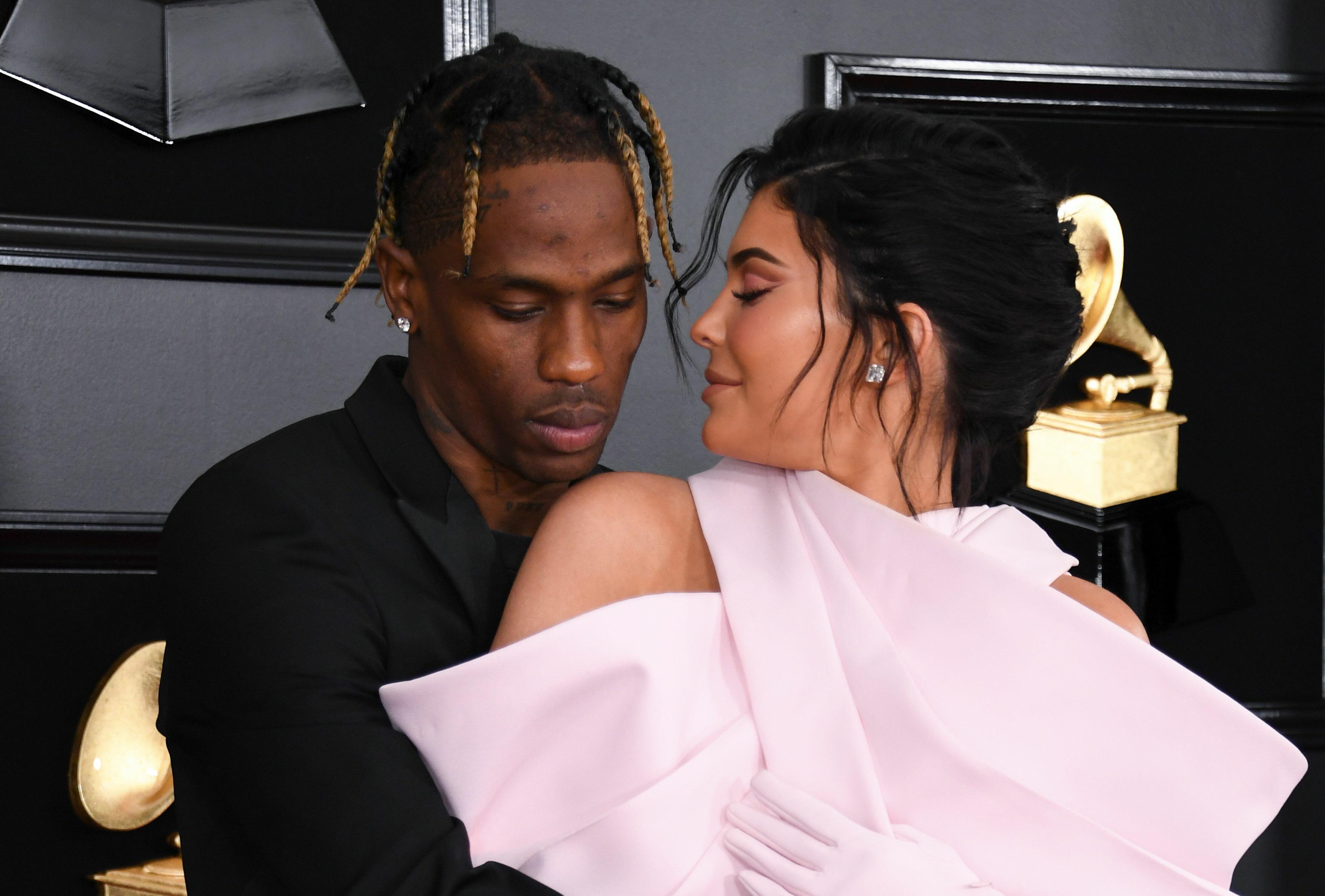 Kylie Jenner And Travis Scott Face Backlash For Recent IG Picture Together - Thumbnail Image