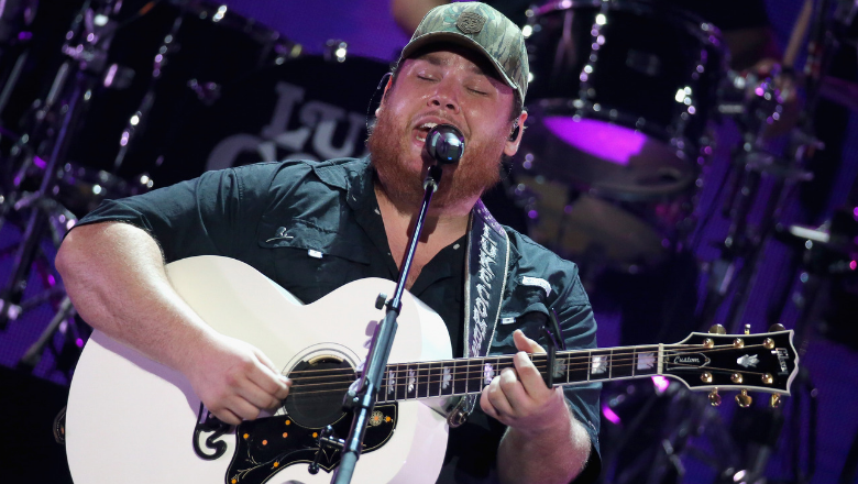 Luke Combs Shares Unreleased Fan Favorite Every Little Bit Helps Iheart