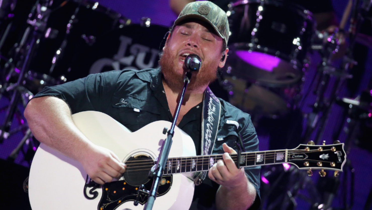 Luke Combs Shares Unreleased Fan-Favorite, 'Every Little Bit Helps'