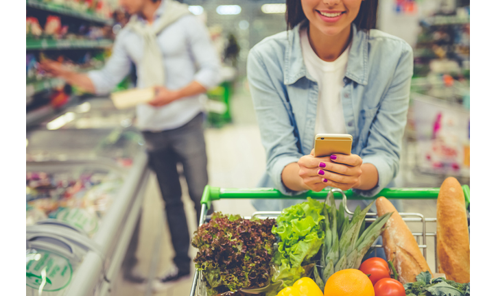 Couple in the supermarket