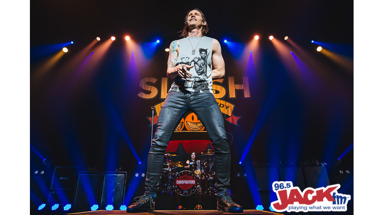 Slash feat. Myles Kennedy and The Conspirators at the Paramount in Seattle