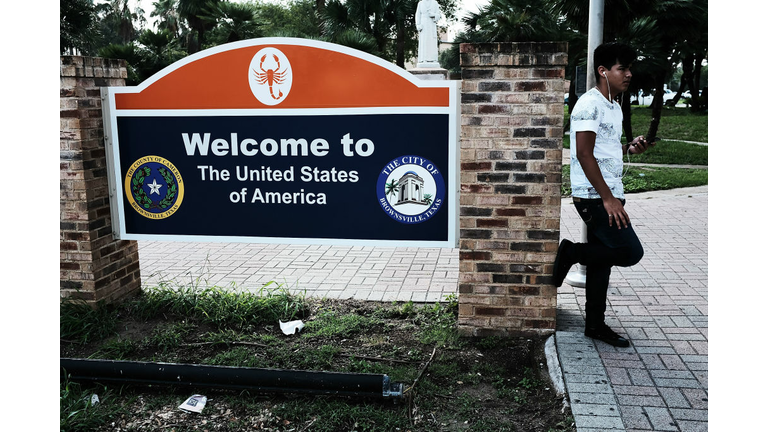 Struggling Border City Of Brownsville Straddles Two Cultures