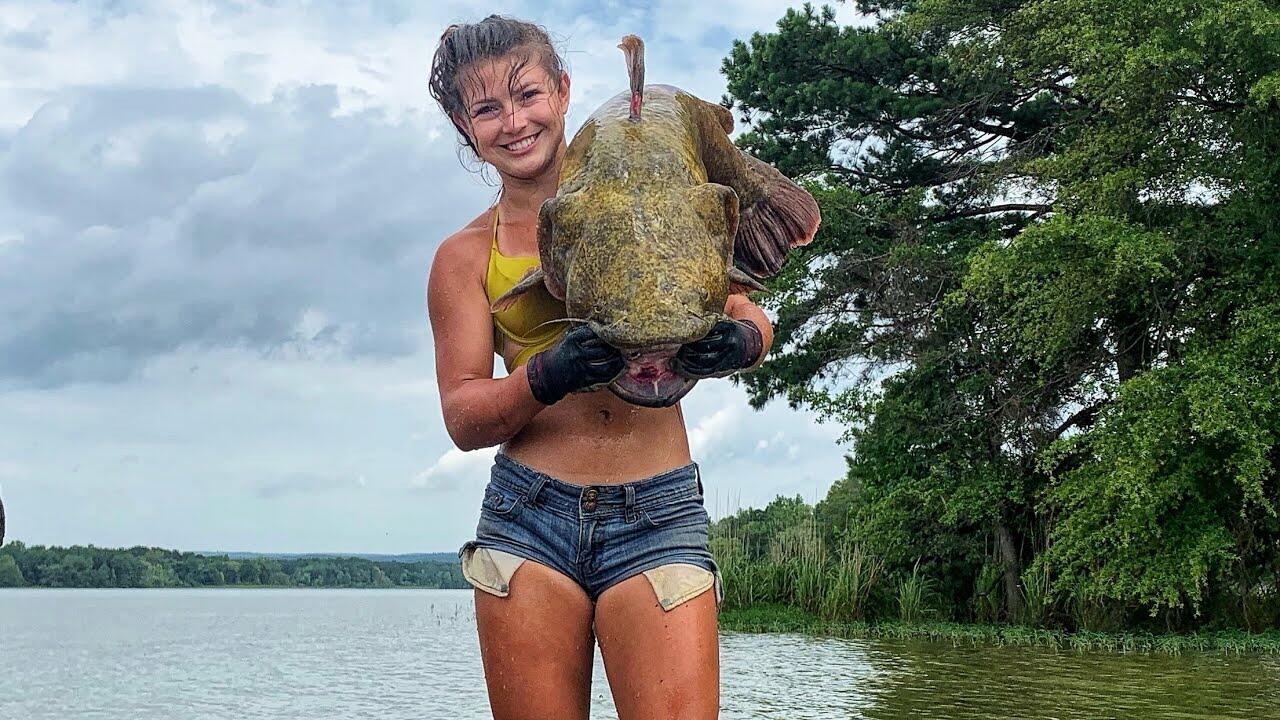 Bikini-Clad Woman Pulls Creepy Creature From Bottom Of Lake With Bare Hands