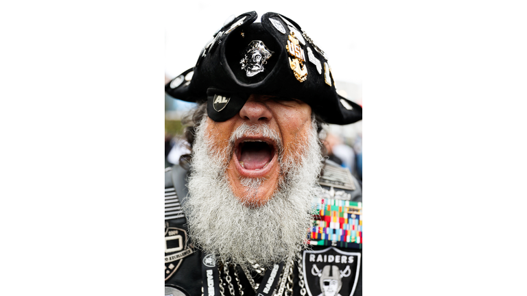 Seattle Seahawks v Oakland Raiders