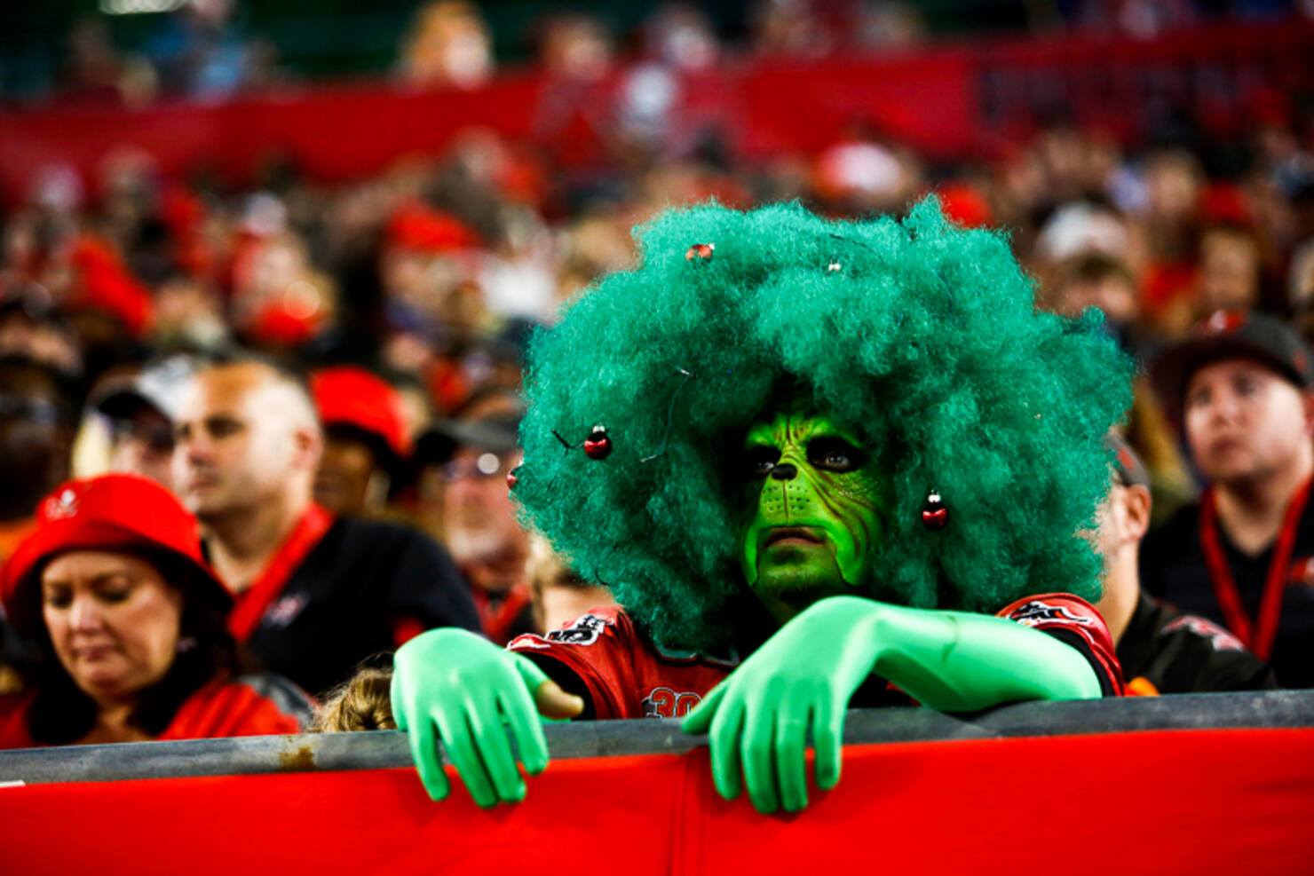 For NFL Fans San Francisco 49ers Grinch Hand Funny Men And Women