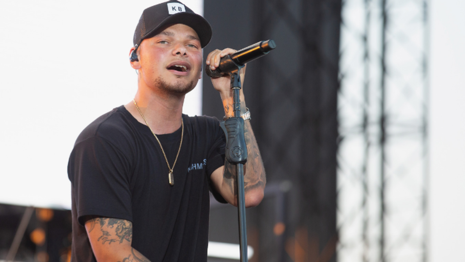 Kane Brown Shares Video Of Dangerous Rattlesnake Found On His Property