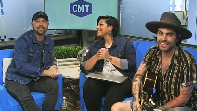 Miranda Lambert Thomas Rhett Niko Moon Trend On Midweekmashup
