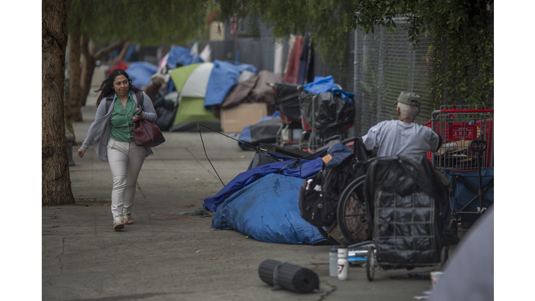 Homelessness In Los Angeles Jumps 20 Percent From 2016 Numbers
