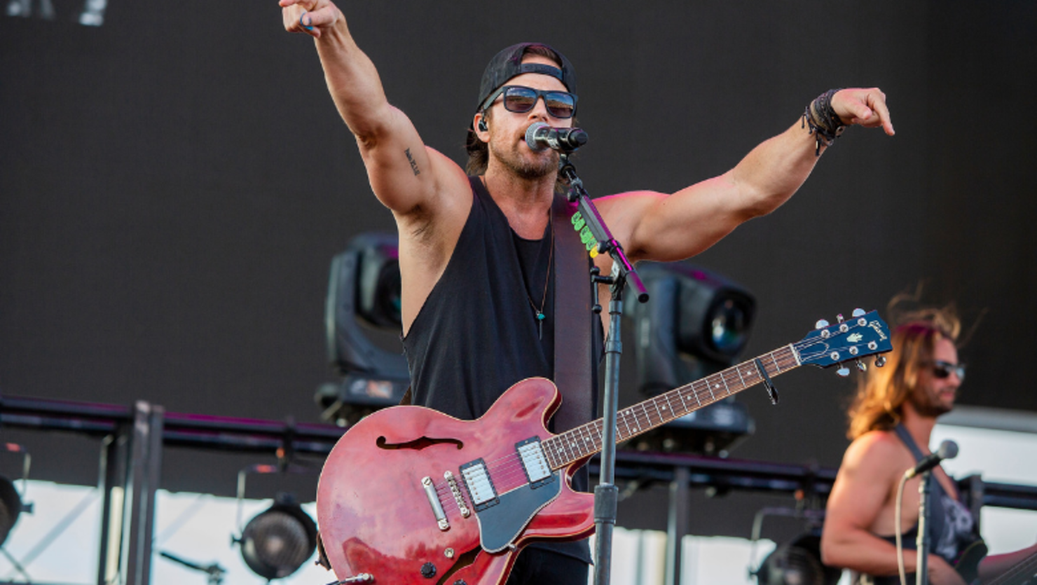 Kip Moore Shares Live Festival Video For 'She's Mine' iHeart