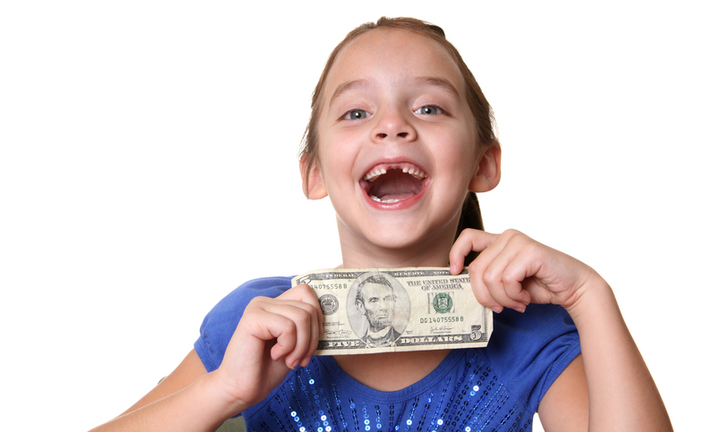 Kids Use Tooth Fairy Money To Buy Toilet Paper For Elderly Neighbors